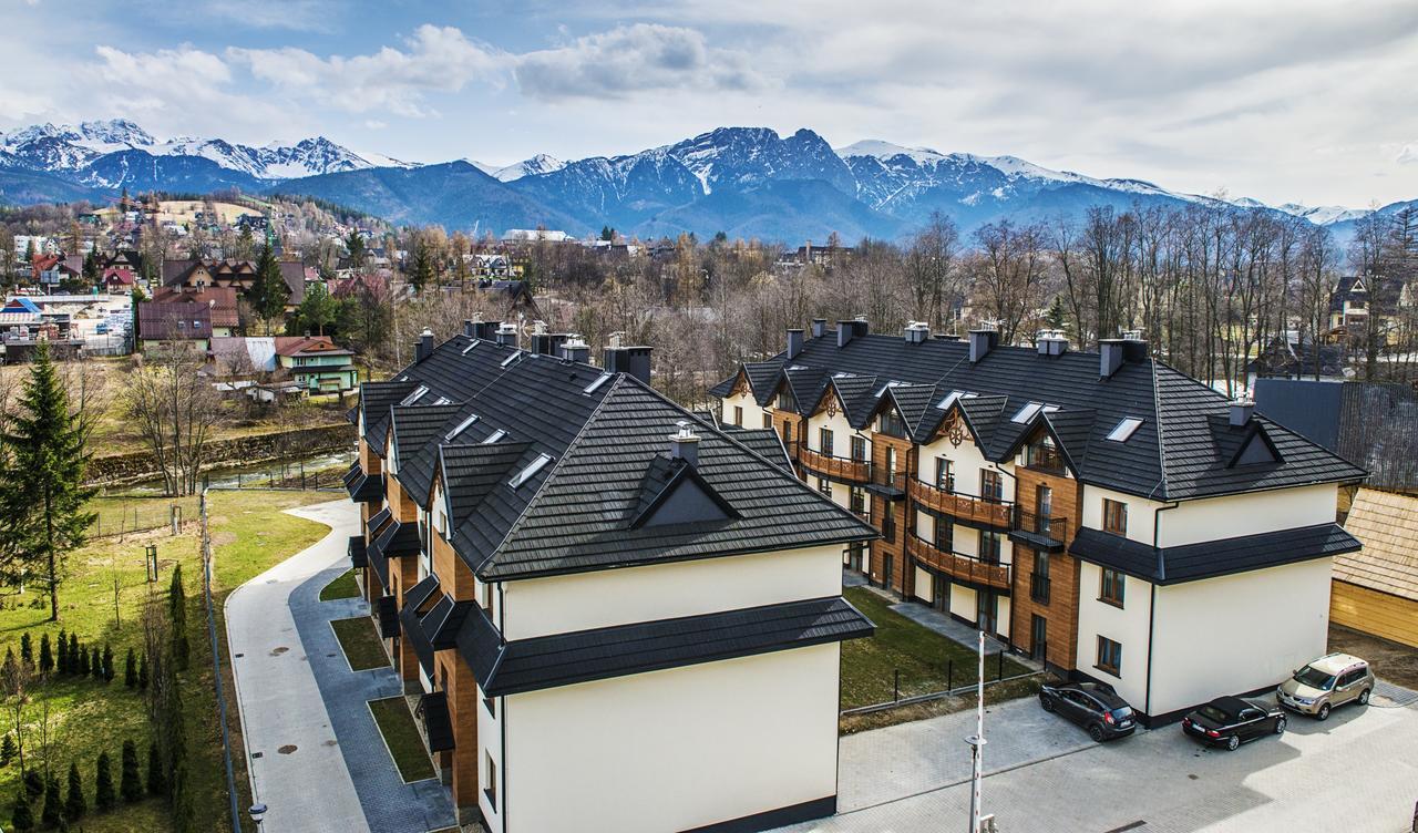 One-Bedroom Comfort Apartment with Fireplace, air conditioning and Balcony or Terrace,644878614:JPEG